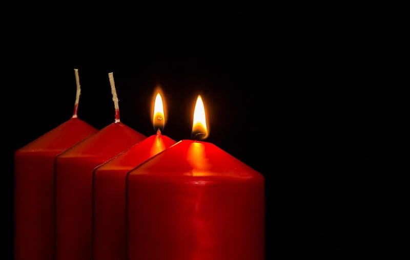 Floating Candles in Crystal Bowls